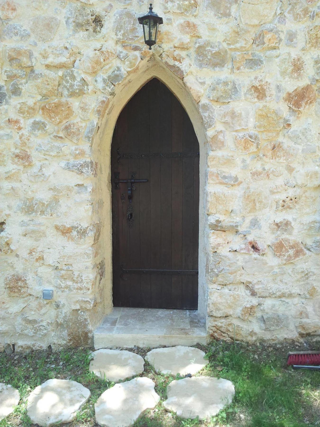Le Donjon Des Combes Et Son Spa Fayence Exteriér fotografie